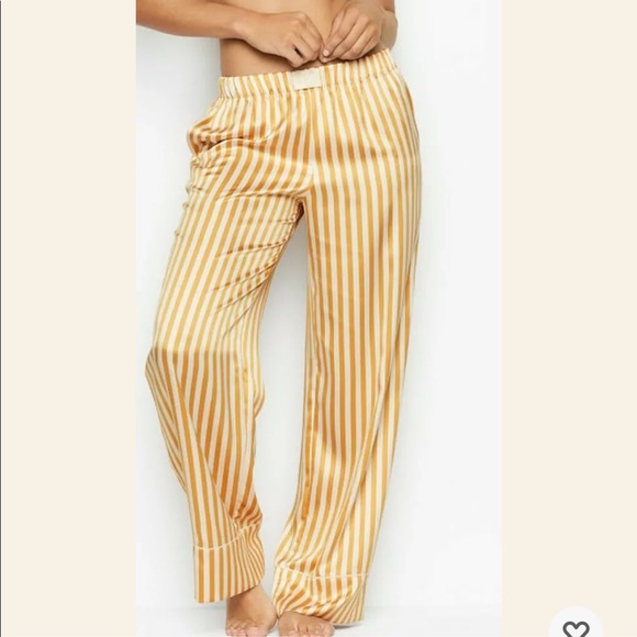 Victoria's Secret Other - 🔥Victoria’s Secret satin pajama pants